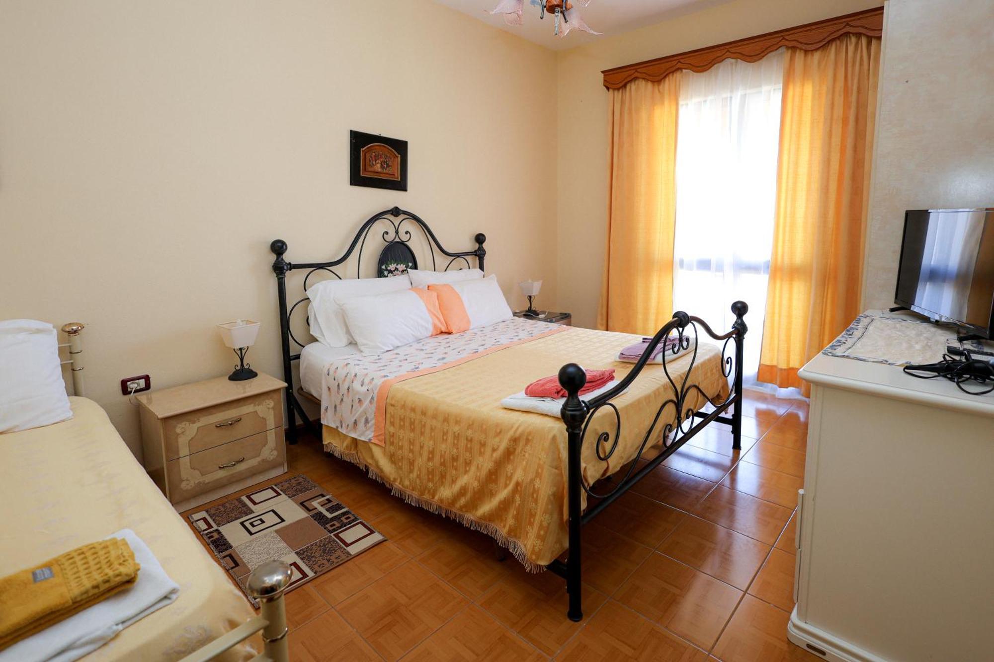 Bed and Breakfast Casa La Pieve à Berat Extérieur photo